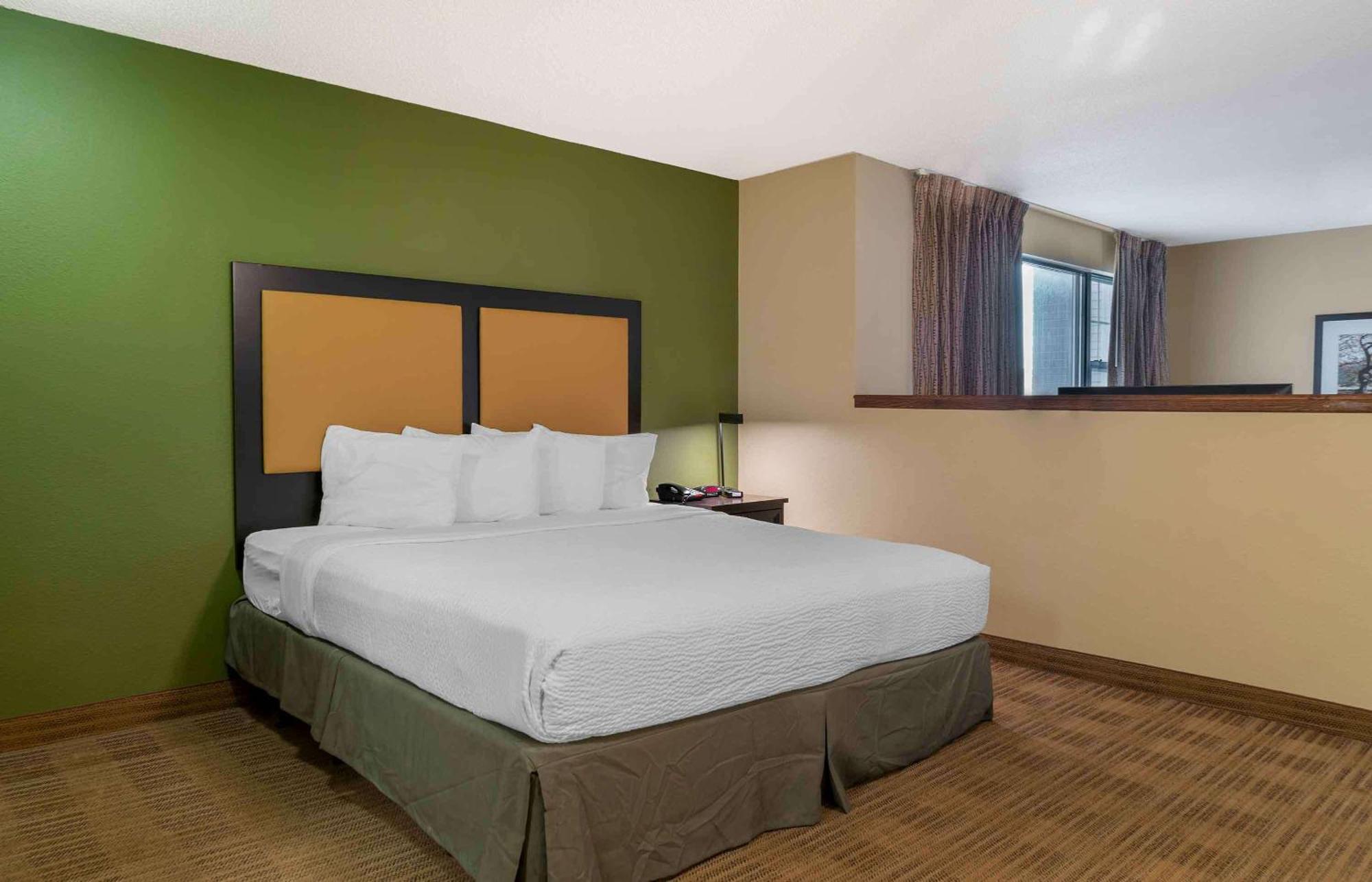 Extended Stay America Suites - Detroit - Metropolitan Airport Romulus Exterior photo